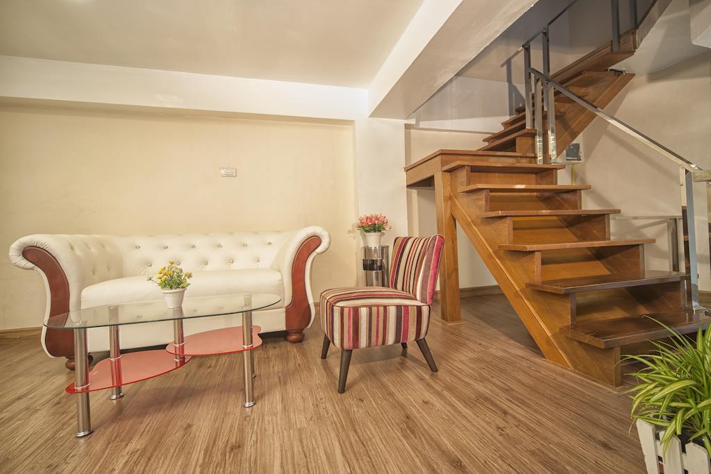 Oyo 1093 De Nawarat Chiang Mai Boutique Apartment Ngoại thất bức ảnh